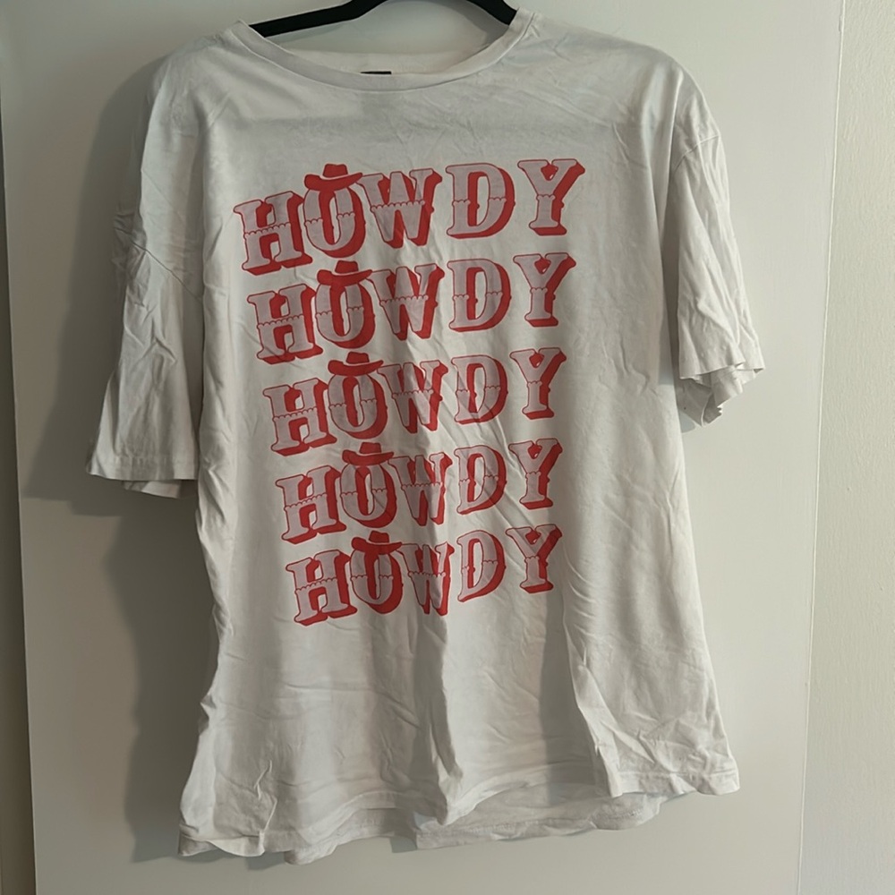 Howdy graphic tee